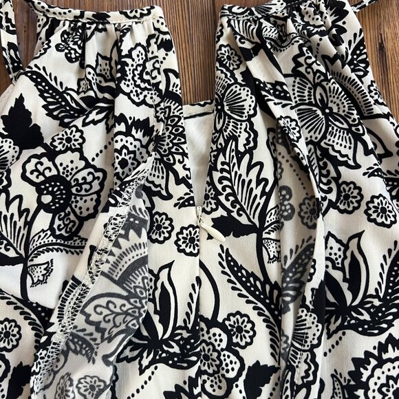 London Times Women’s Jumpsuit Keyhole Halter Black & White Floral Wide Leg Sz 6 - Picture 4 of 13